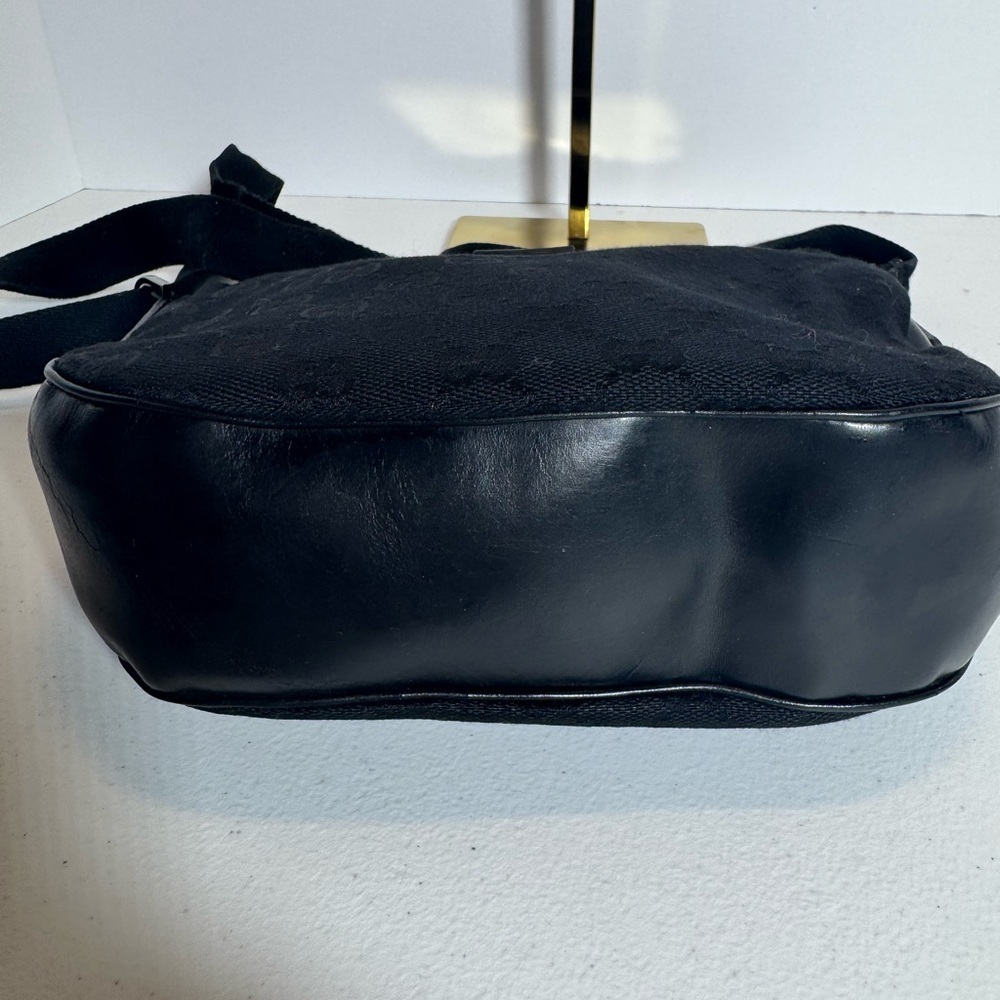 Gucci Black Monogram Shoulder/Crossbody Bag - Picture 7 of 11